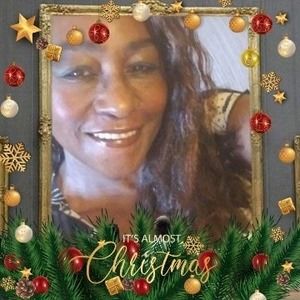 Meet your Posher, Flora